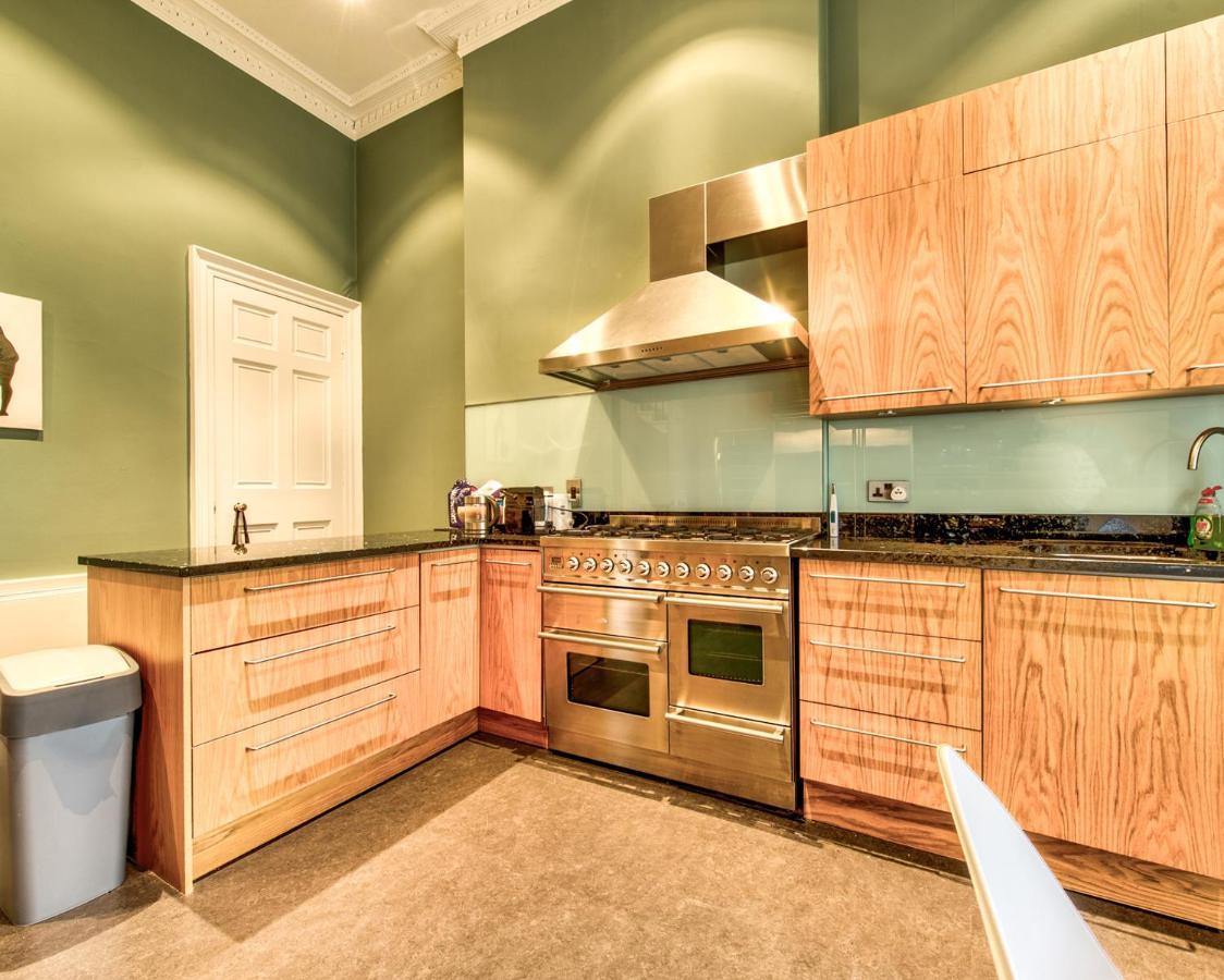 Beautiful City Centre Georgian 4 Bed Townhouse With Private Garden Edimburgo Exterior foto