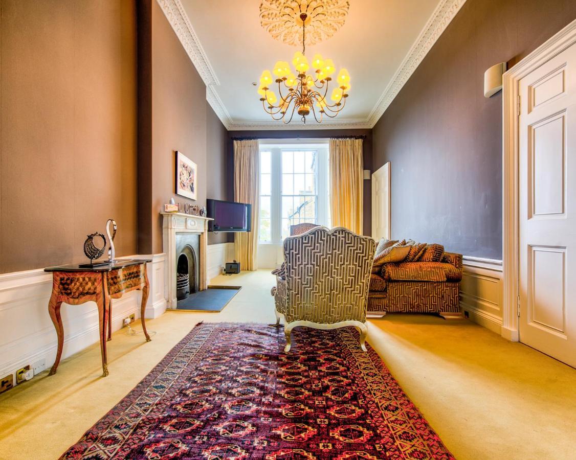 Beautiful City Centre Georgian 4 Bed Townhouse With Private Garden Edimburgo Exterior foto
