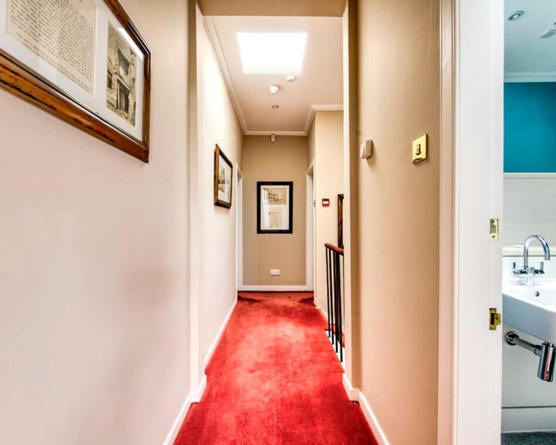 Beautiful City Centre Georgian 4 Bed Townhouse With Private Garden Edimburgo Exterior foto
